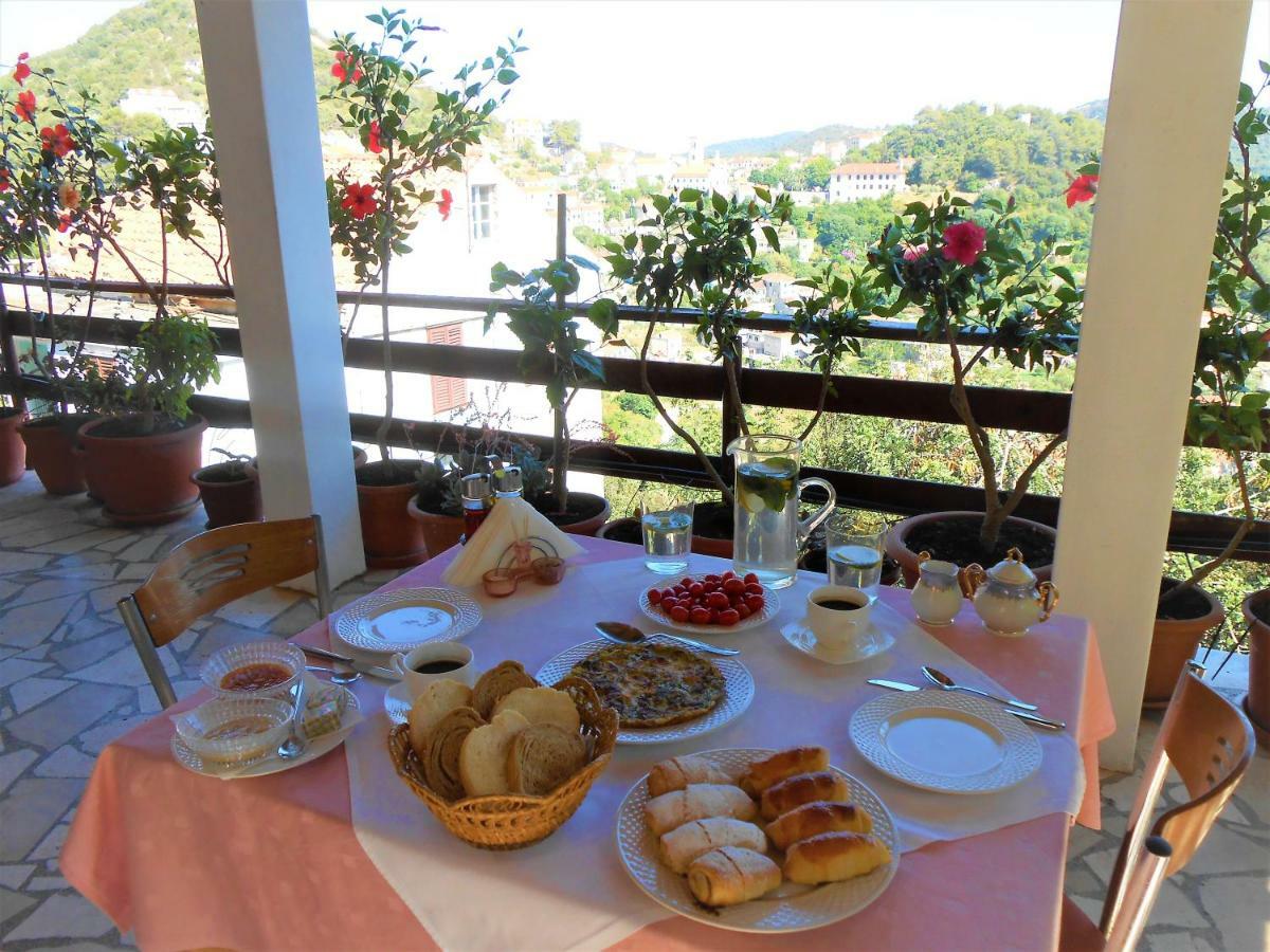 Bed & Breakfast Susovic Panzió Lastovo Kültér fotó